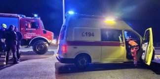 Mladić (22) prešao autom preko pješaka (25) koji je ležao na kolniku i teško ga ozlijedio