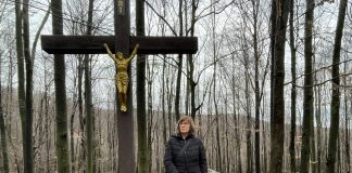 Sestra poginulog Davora Dragića na mjestu zasjede podno Baze Papuk: ‘Svi su oni išli srcem’