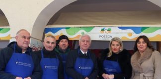 Obrtnici okupili građane na tradicionalnom druženju uoči Božića