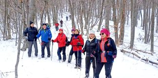 Srca na Papuku: Požeški planinari proslavili Valentinovo na Mališćaku