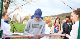 Otvoreni novi teniski tereni u Pakracu: Ulaganje u sportsku budućnost i mlade sportaše