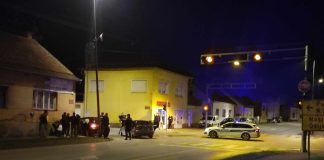 OD SILINE UDARCA VOZILO ZAVRŠILO NA NOGOSTUPU I UDARILO U ZID KUĆE: Sedmero ozlijeđenih