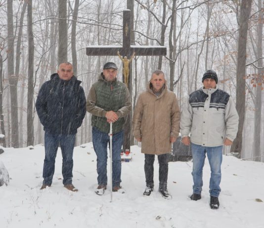 Ni snježna mećava nije spriječila pripadnika 123. brigade da progovore o pogibiji 11-orice hrvatskih branitelja na Bazi Papuk