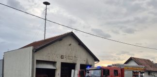 Vatrogasci gasili – vatrogasce. Intervencija u vatrogasnom domu u Brestovcu