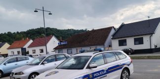 PROMETNA U ORLJAVSKOJ: Vozač mopeda pao na kolnik