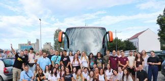Mladi hodočasnici iz Požeške biskupije krenuli na Jubilej mladih u Rimu
