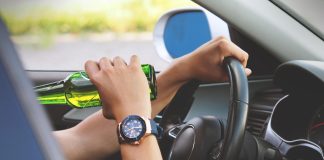 Pod utjecajem alkohola od 2,79 promila upravljao osobnim automobilom i skrivio prometnu nesreću