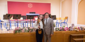 ANTEA GLAVAŠ, PRVA POŽEŽANKA KOJA JE UPISLA STUDIJ TAMBURE NA MUZIČKOJ AKADEMIJI U ZAGREBU:„Bisernica je moj prvi i konačni izbor“