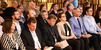Održan znanstveni kolokvij o 70 godina devetnice Gospi od Suza i 20 godina Svetišta u Pleternici