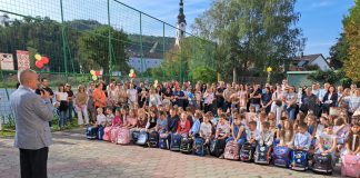Gradonačelnik Miličević i njegova zamjenica Martinek obišli požeške gradske škole