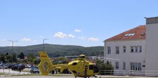 Motociklist sletio u kanal i teško stradao, helikopterom prevezen u KBC Osijek