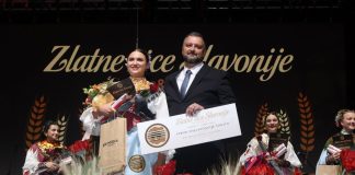 ZLATNE ŽICE SLAVONIJE Angela Butorac iz Starih Mikanovaca najgizdavija šokica