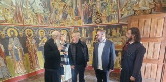 Stjepan Mesić posjetio Požegu i Parohiju požešku