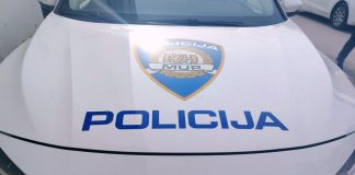Krivotvorio registracijske oznake da bi vozio, slijedi kaznena prijava 50-godišnjem vozaču
