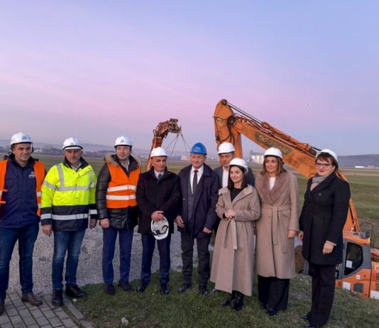 Ministrica Vučković u Požeško-slavonskoj županiji: Nastavak radova na Aglomeraciji Pleternica i dodjela tri nova ugovora za projekte izgradnje fotonaponskih elektrana