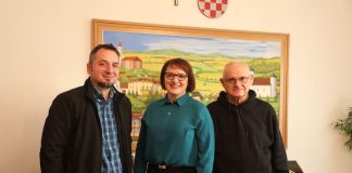 Imenovan novi ravnatelj Hrvatske knjižnice i čitaonice Pleternica, Franjo Novak odlazi u zasluženu mirovinu