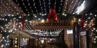 Božićna čarolija u Požegi: Grad zasjao u blagdanskom ruhu