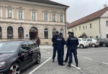 Mladić (21) na Trgu Svetog Trojstva vrijeđao moralne osjećaje građana