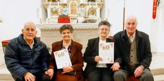 DVOSTRUKO SLAVLJE U JAKŠIĆU: Dva bračna para vjenčana na isti dan proslavila 60 godina zajedničkog života