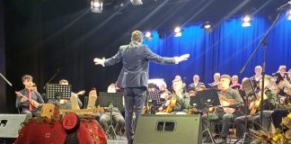 LZD „Vila Velebita“ i Požeški tamburaški orkestar: Koncert „Pjesmom kroz Slavoniju“ u Sisku