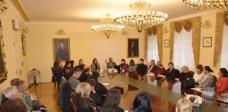 USUSRET VELIKOJ OBLJETNICI U prepunoj Gradskoj vijećnici održan inicijalni sastanak o obilježavanju 800 godina grada Požege