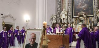 Misno slavlje prigodom 24. obljetnice smrti kardinala Kuharića i Dana Grada Požege