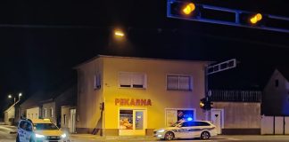 Ignorirao znak STOP pa izazvao sudar, 27-godišnji putnik iz drugog vozila teško ozlijeđen