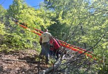 Pao motorni zmaj kod Omanovca, ozlijeđeni helikopterom prevezen u Osijek