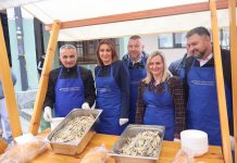 Tradicionalna podjela posnog obroka na Veliki petak okupila građane u Požegi