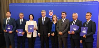 Održana 1. sjednica Vijeća za urbani razvoj – gradonačelnik Miličević preuzeo ugovore za ITU područje Požege
