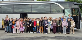 POŽEŽANI NA KVARNERU Mali Cesarići prvi otvorili ovogodišnji program škole u prirodi na sjevernom Jadranu