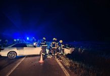 Četvero ozlijeđenih u teškoj prometnoj nesreći kod Jakšića