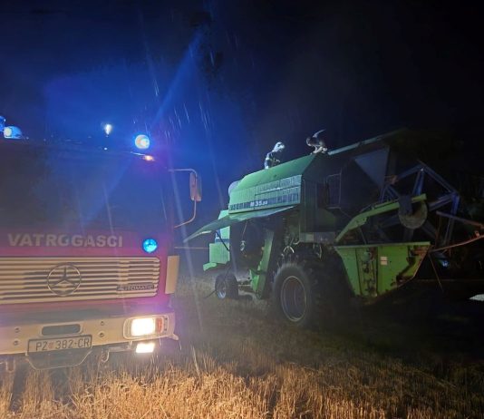 Izbio požar na kombajnu, šteta oko 500 eura