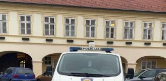UPRAVO: Prometna između autobusa i dva osobna automobila