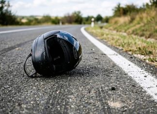 Teško ozlijeđen motociklist u Vidovcima: Vozio bez kacige pa pao zbog neprilagođene brzine