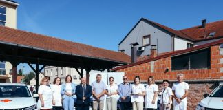 Sedam novih vozila za terenske službe Doma zdravlja: „Zdravstvena zaštita treba biti tamo gdje je pacijent”