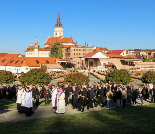 Hodočašće vjernika Požeške biskupije u Mariju Bistricu