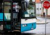 Autobusom udario u prometni znak u Požegi